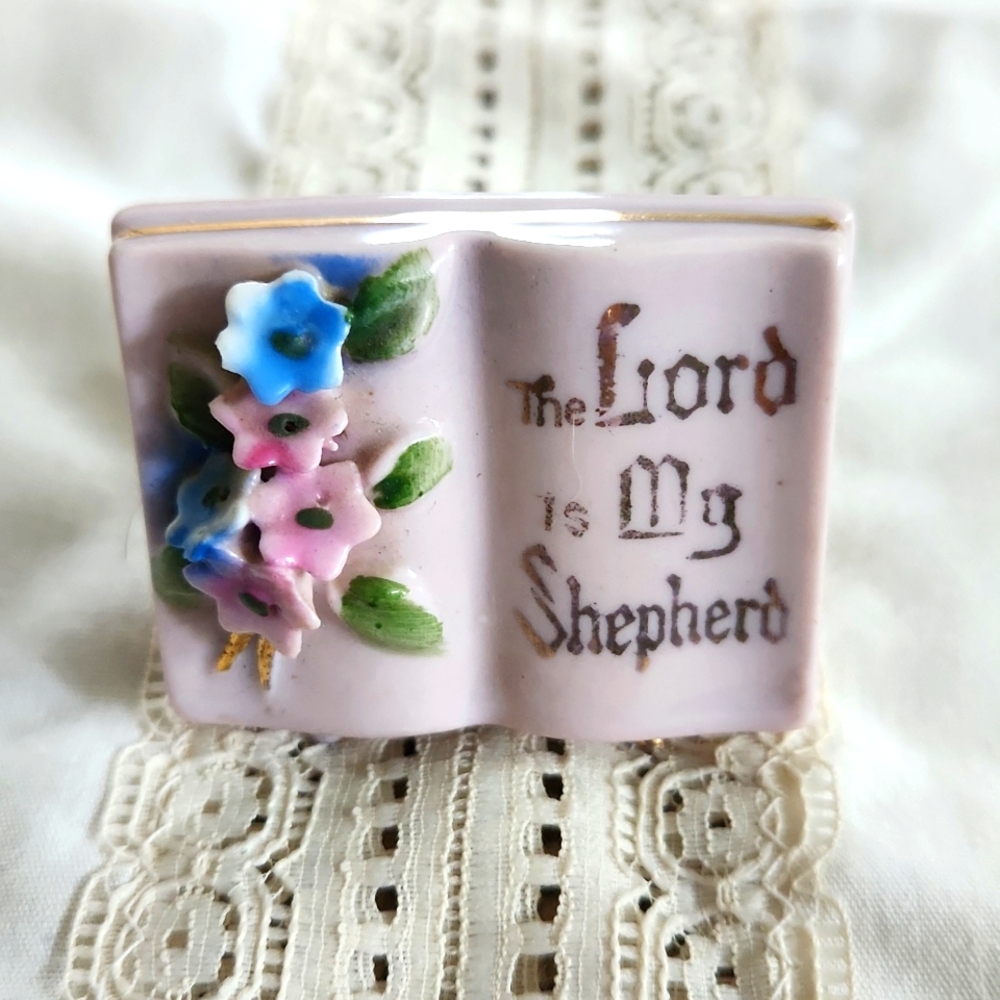Vintage  Porcelain figurine